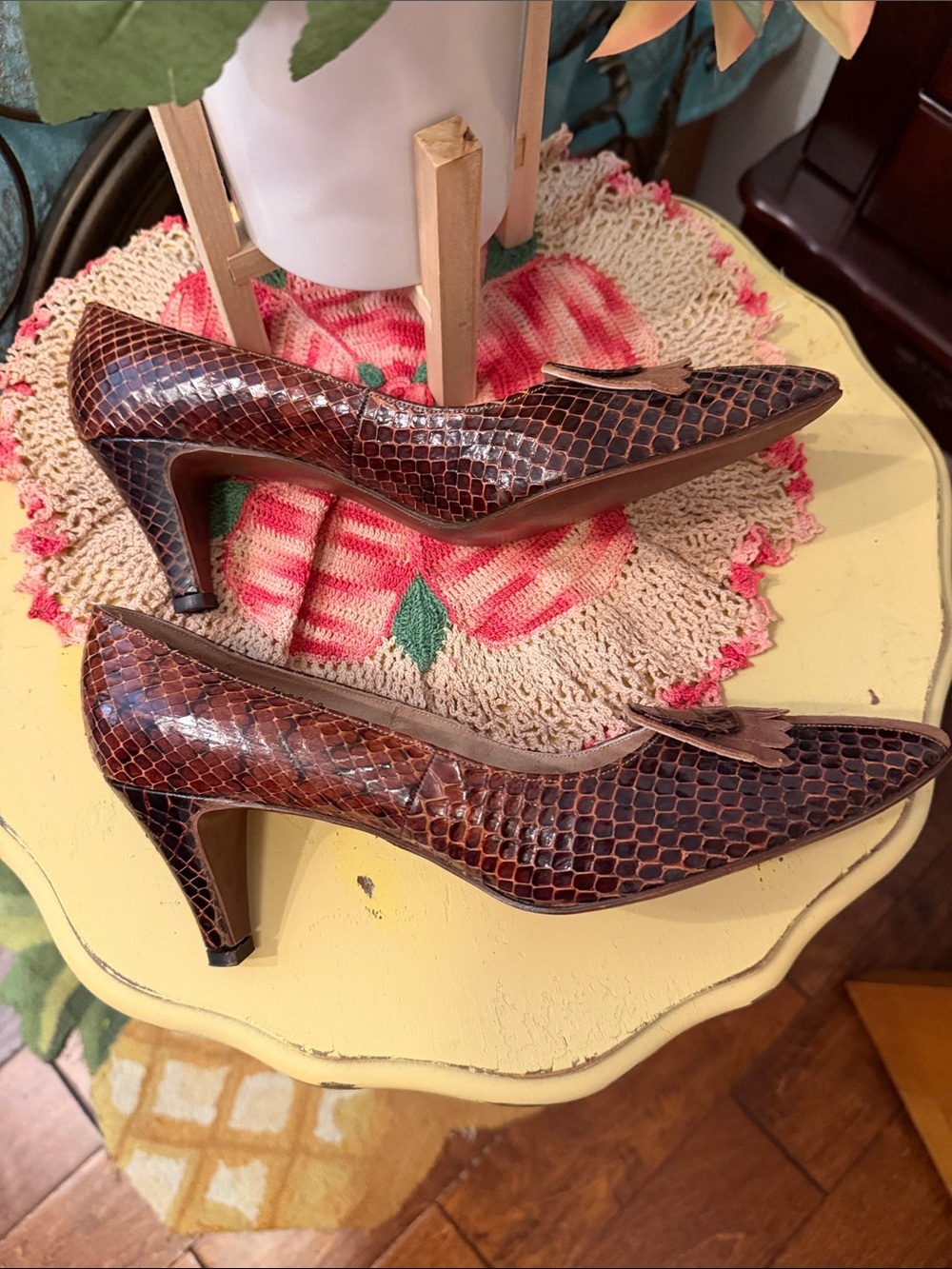 ๐๐๐BOGOHO๐๐๐Gamins Brown Snakeskin-Pattern Heels for Women-9 - Picture 9 of 10